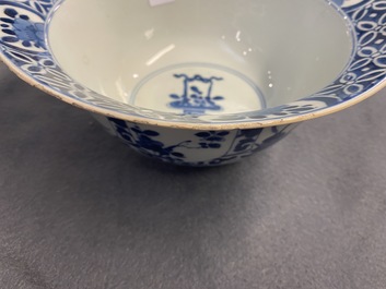 A pair of Chinese blue and white bowls, Kangxi